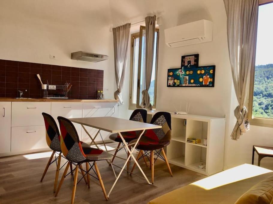 M.A.R.E. Apartment Calice Ligure ภายนอก รูปภาพ